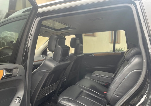 Mercedes-Benz GL cena 45000 przebieg: 136675, rok produkcji 2006 z Wołczyn małe 106